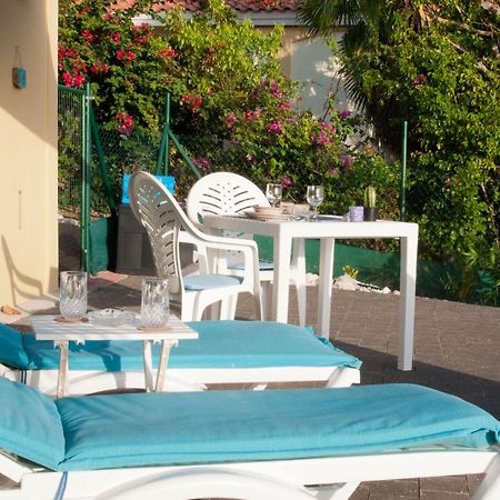 Vip Caribbean Views 300 Meters To The Coral Estate Beach Willibrordus Exterior photo